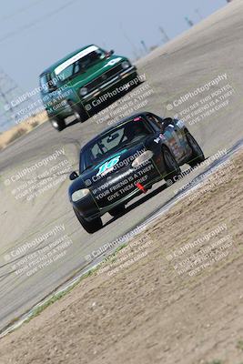 media/Apr-30-2022-CalClub SCCA (Sat) [[98b58ad398]]/Group 2/Race (Grapevine)/